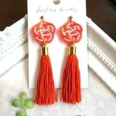 タッセル付き水引梅結びオレンジピアス/イヤリング(ハンドメイド)