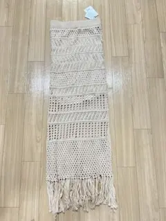 新品未使用　タグ付　DURAS デュラス　透かし鍵編み　ロングスカート　フリンジのサムネイル