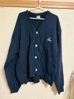 Co & Per カーディガン ネイビー 刺繍ロゴのサムネイル