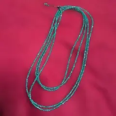 マルチストランド ビーズネックレス ブラック レッド グリーン - メルカリ