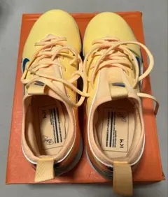 NIKE JR ZOOM VAPOR １６ACADEMY KM TF UK 3のサムネイル