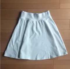 オフホワイト スカート