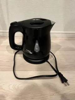ティファール　ブラック　黒　電気ケトル　0.8リットルのサムネイル