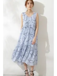 laubeblanc Geometric tiered Dress 楫真梨子 - メルカリ