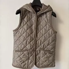 ラベンハム ダウンベスト