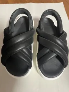 NIKE AIR MAX ISLA SANDAL 厚底サンダル　アイラ