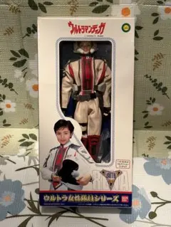 M1号ウルトラシリーズ イベント限定 フィギュア レナ隊員 Amazon.co.jp: M1号 ウルトラシリーズ イベント限定品