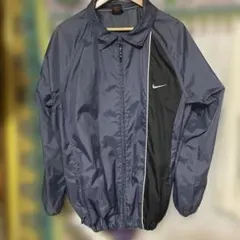 90s NIKE ナイロンジャケット　ドローコード付き　黒タグ　old