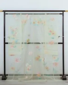 オーガンジー打掛 白地 ピンク 桜 鶴 オーガンジー打掛 白地 ピンク 桜 鶴 - メルカリ