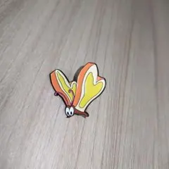 ふしぎの国のアリス 蝶々 ピン