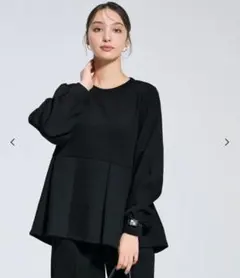 【美品】coca ソフトスウェットタックフレアトップス