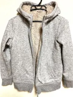 UNIQLO裏ボア　フード付きパーカー