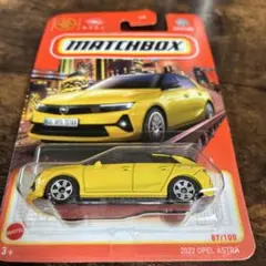 【未開封】マッチボックス　オペル　アストラ