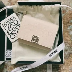 Item thumbnail for item a9a23e42-9dde-4338-bfbd-5076d74bc7ca