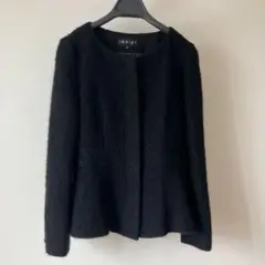 インディヴィ ノーカラージャケット