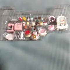 シルバニア　はじめてのケーキ屋さん　小物のみのサムネイル