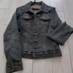 Item thumbnail for item 1b7480cc-f076-4add-aa07-0cd142be378f