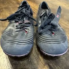 asics スパイクシューズ ブラック/レッド