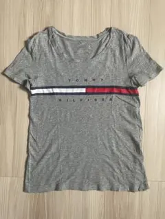 トミーヒルフィガー　tシャツ