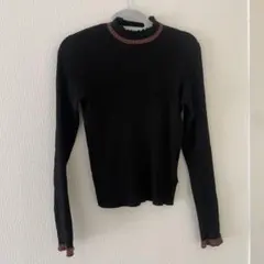 リブ編み黒長袖セーター リリーブラウン　プチハイネック　モックネック　バイカラー