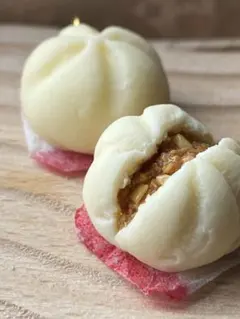 Item thumbnail for item 19da99c5-9700-43d1-9edf-2ca29cde72fc