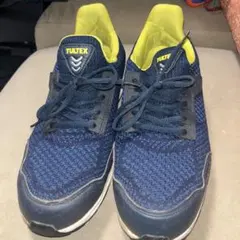 Item thumbnail for item fd605409-3c21-4d12-8da4-eaca455414e3