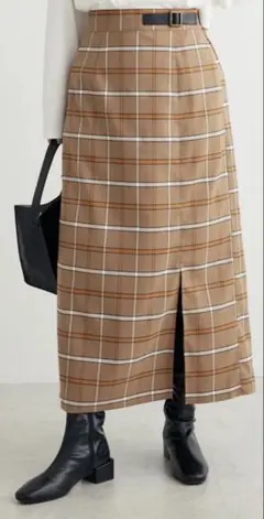 美品　 Green Parks ベルトデザインチェックIラインスカート　F