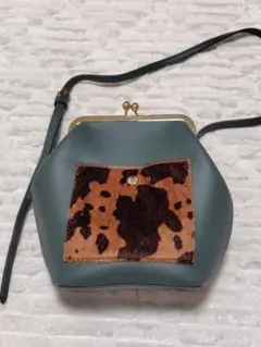 Item thumbnail for item 3c7d84bd-eb52-4548-bf84-c3707ed5e4db