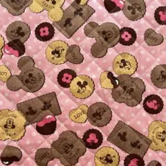 Disney ミッキーマウス キルティング 生地 50cmカット ビスケット
