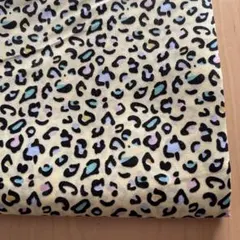 A5 生地 ポリエステル クリームイエローヒョウ柄 2M+2M