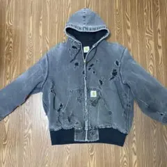 Carhartt ダメージ加工パーカー