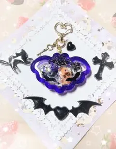 【641】ハロウィン×コウモリ　シェイカー　レジン　チャーム