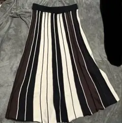 Item thumbnail for item b2adc9b0-8a1e-40a2-a45e-064aae70dab6