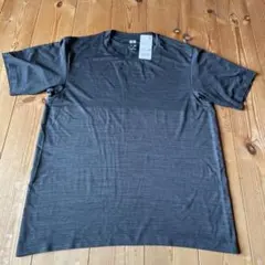 新品タグ付き★UNIQLO ドライEX Tシャツ ダークグレー Mサイズのサムネイル