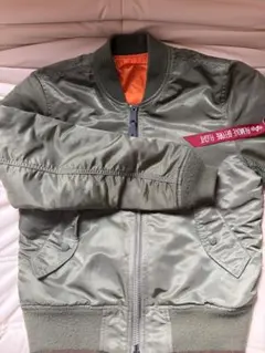 Alpha Industries MA-1 フライトジャケット