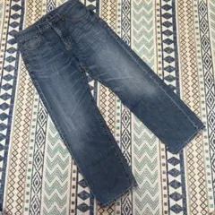 ストレートパンツ