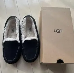 UGG ブラック モカシン　23cm