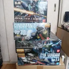 MG・RE/100ガンプラ6体まとめ売りになります - メルカリ