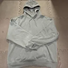 ジーユー パーカー