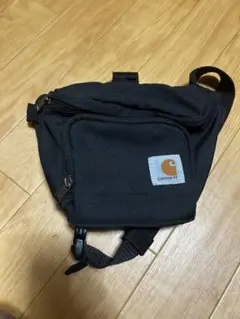 Carhartt ボディバッグ ウエストポーチ ブラックのサムネイル