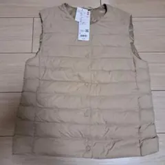 UNIQLO ウルトラライトダウンベスト S ベージュ
