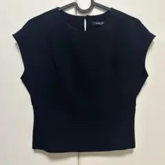 ノースリーブブラウス