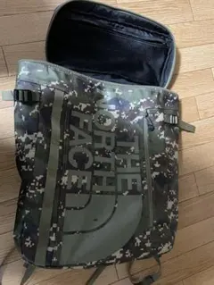 THE NORTH FACE カモフラージュ バックパック