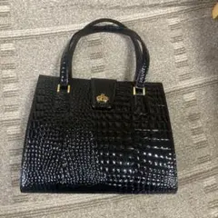 クロコダイル型押し ブラックトートバッグ
