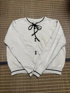 dazy ニットカーディガン 配色ライン リボン付き アイボリー