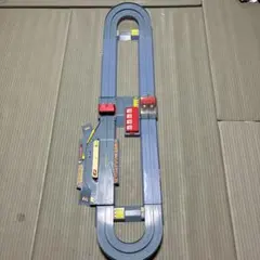 Item thumbnail for item 5eef4a1b-7b9b-4ace-b468-a560db688f11