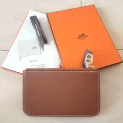 新品】HERMES ジップアンゴー コンパクトカードケース ゴールド 最終値 