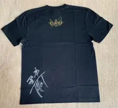 新日本プロレス　タイチ選手　サイン入りTシャツ