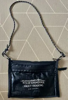 サコッシュ ショルダーバッグ