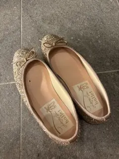 launa leaのサムネイル